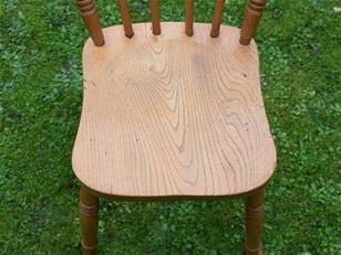Six Windsor Stickback Chairs 