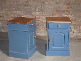 Vintage Painted Bedside Cabinets ZX2340