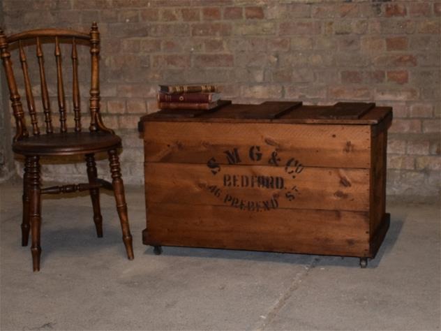 Vintage Wooden Packing Crate -Trunk ZX2342